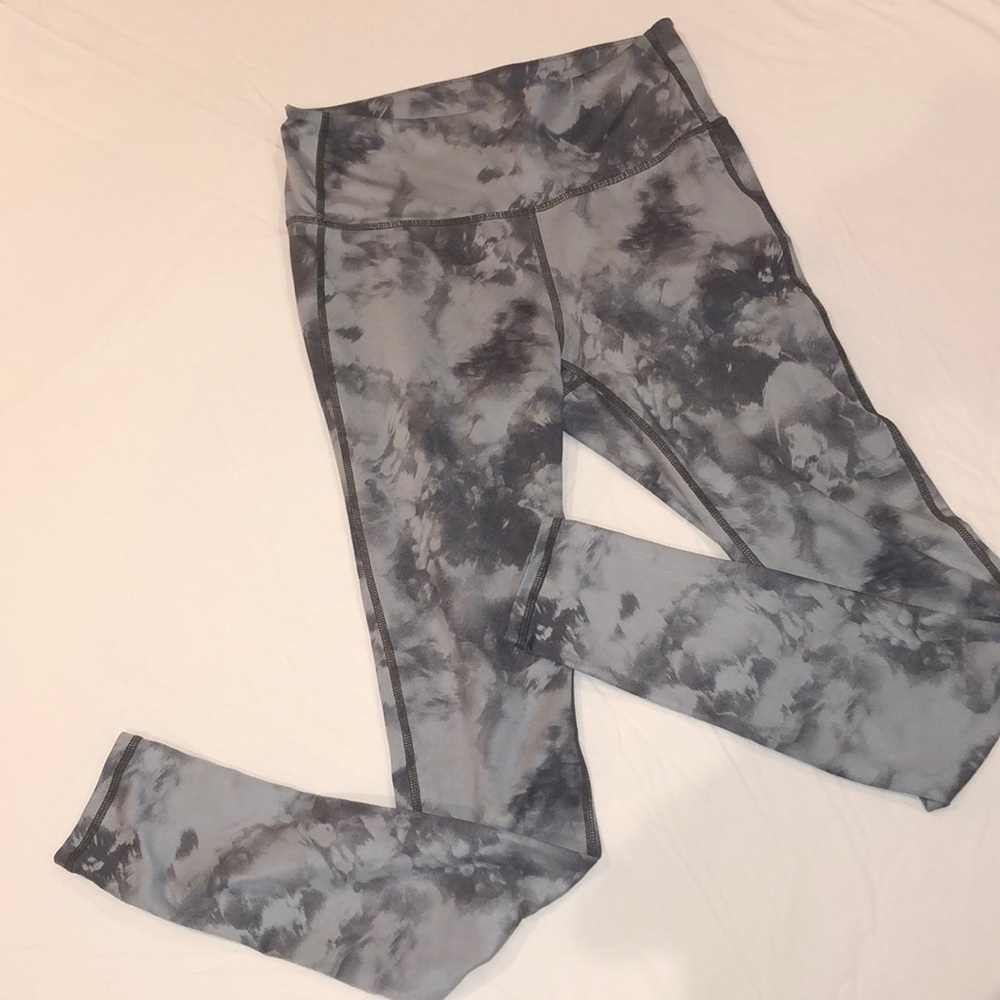 Athleta Gray Tie-Dye Leggings Size S. Gently Worn